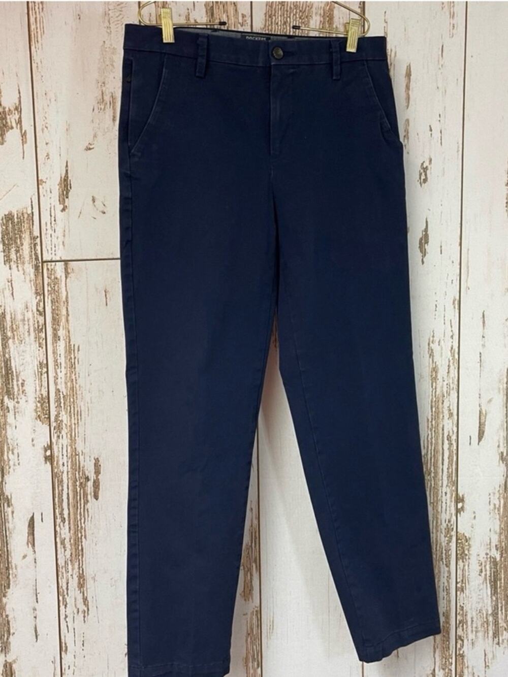 Dockers, Smart Flex Straight Fit Navy Pants, Size 32. In excellent condition!